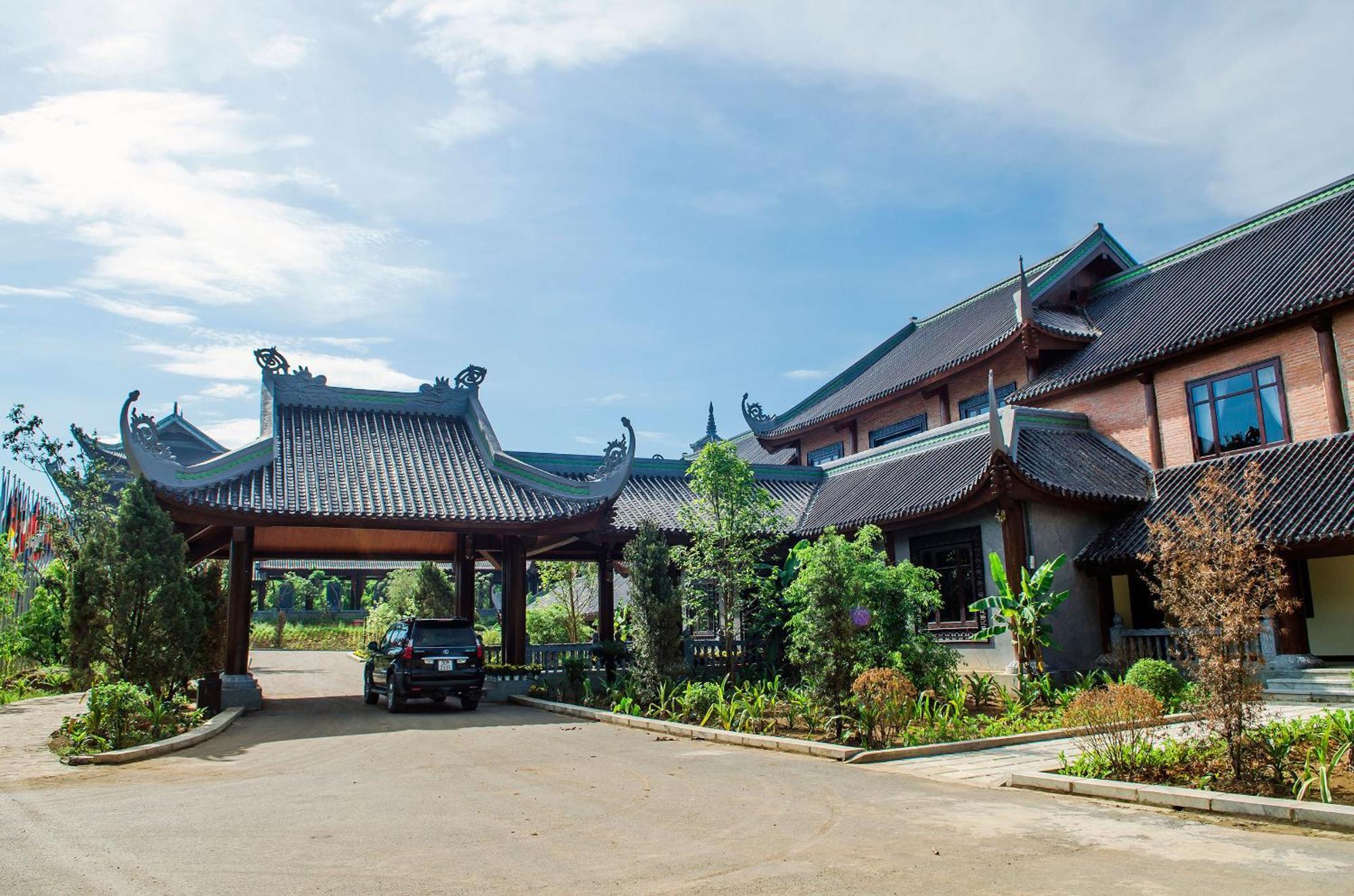 Khach Xa Bai Dinh Hotel Ninh Binh Exterior photo